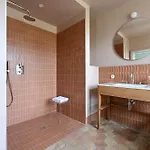 Hotel Les Prés Saint-Hilaire-le-Chatel