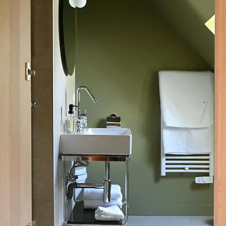 Les Prés Hotel Saint-Hilaire-le-Chatel