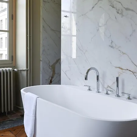 Les Prés Hotel Saint-Hilaire-le-Chatel