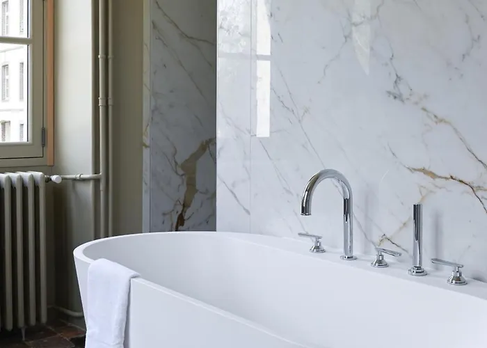 Les Pres Hotel Saint-Hilaire-le-Chatel