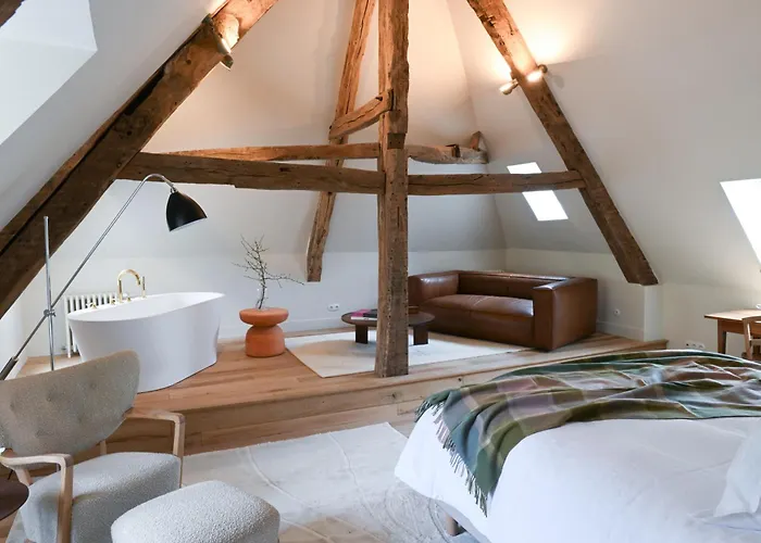 Les Pres * Saint-Hilaire-le-Chatel