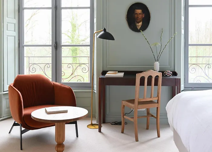 Les Pres Saint-Hilaire-le-Chatel